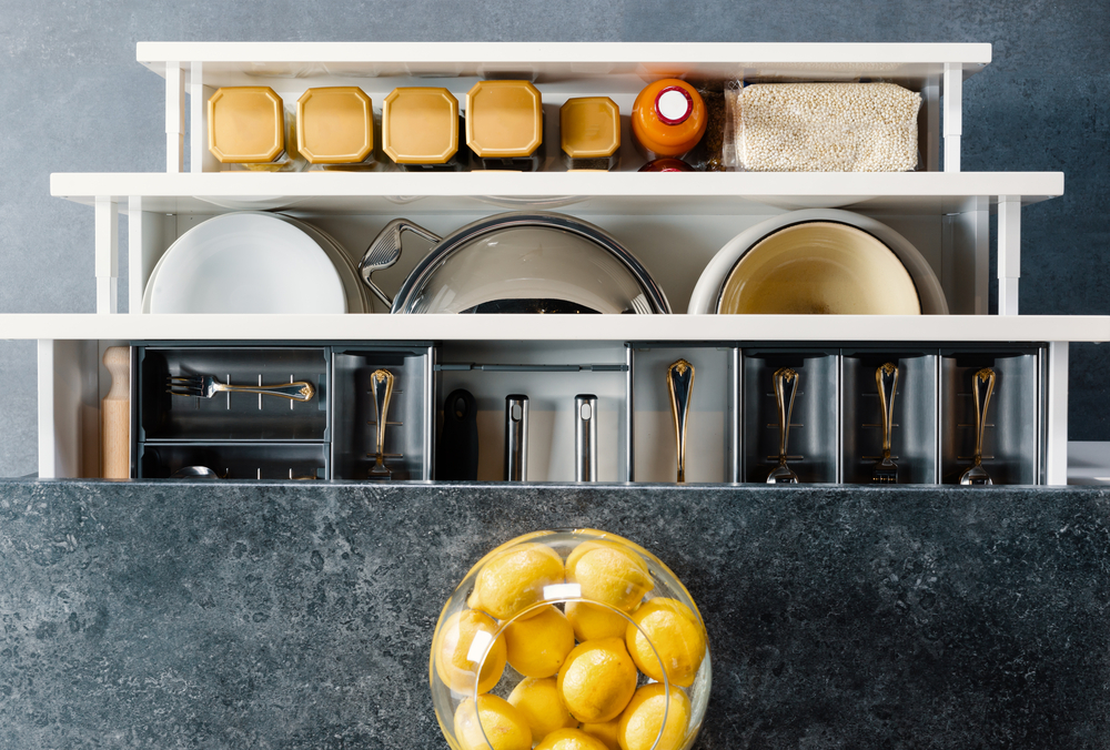 10 Tips for Keeping Your Kitchen Organized