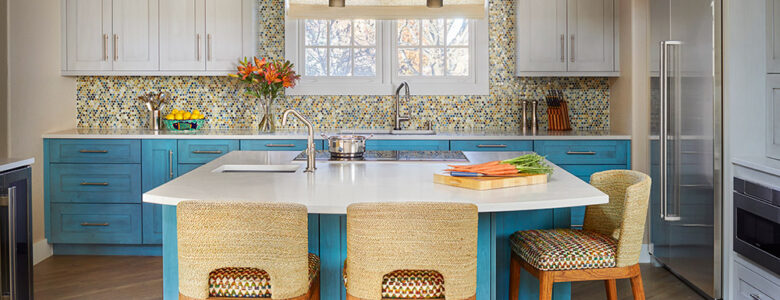 What are the Best Kitchen Colors & Designs for Resale?
