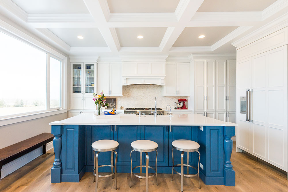 What are the Best Countertops to Pair with White Cabinets? - Example 1