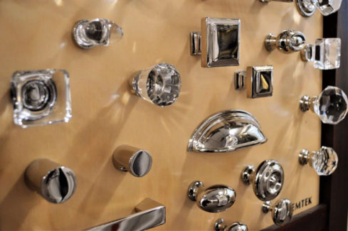 Cabinet Hardware Options