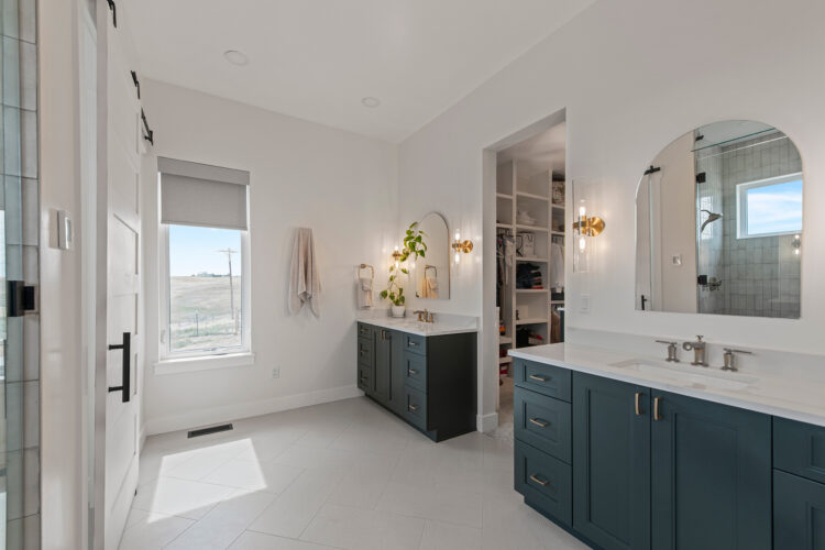 Ruscetta Project | Bennett | Kitchen and Bathroom Cabinetry