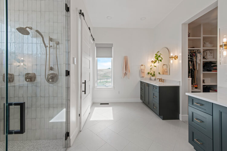 Ruscetta Project | Bennett | Kitchen and Bathroom Cabinetry