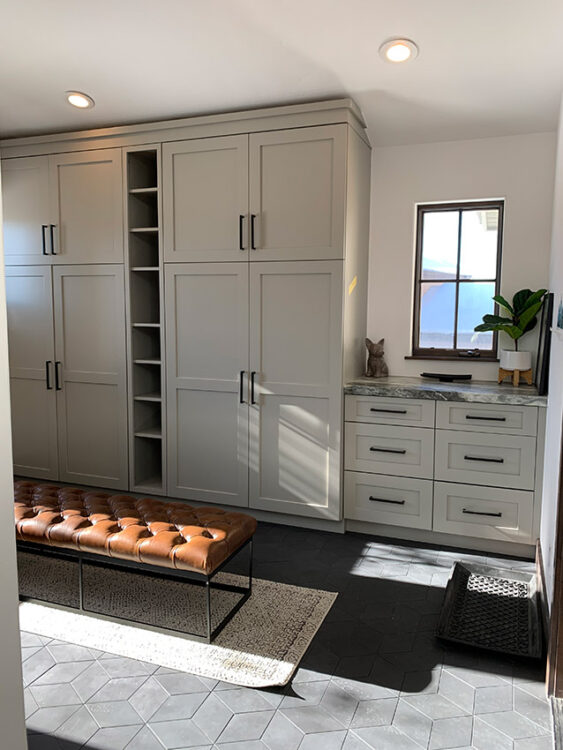 Home Closet Design and Cabinetry - Project Photo 2