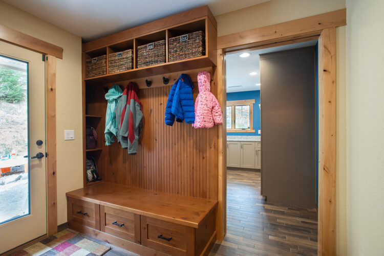 Mud Room Design and Cabinetry - Project Photo 4