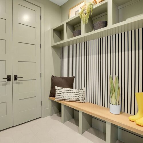 7 Guidelines to Follow When Designing Custom Closets